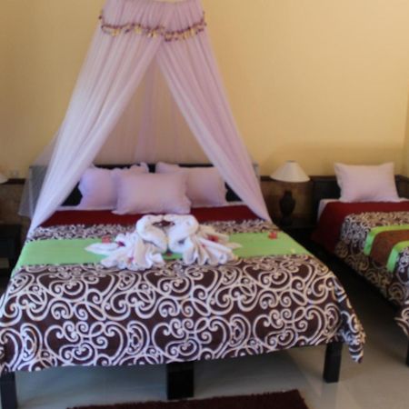 Mans Cottages & Spa Pemuteran  Room photo