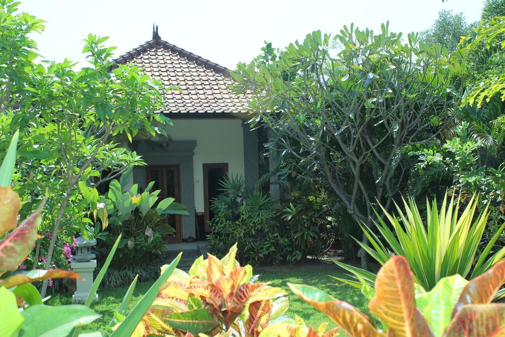 Mans Cottages & Spa Pemuteran  Exterior photo