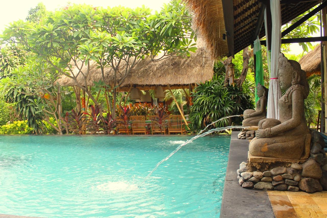 Mans Cottages & Spa Pemuteran  Exterior photo